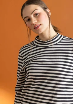 Store Gudrun Sjödén Gestreiftes Stehkragenshirt aus Bio-Baumwolle schwarz-röstkaffee