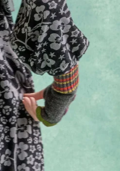 Online Gudrun Sjödén Handstulpen „Saga“ aus Recycling-Wolle rost