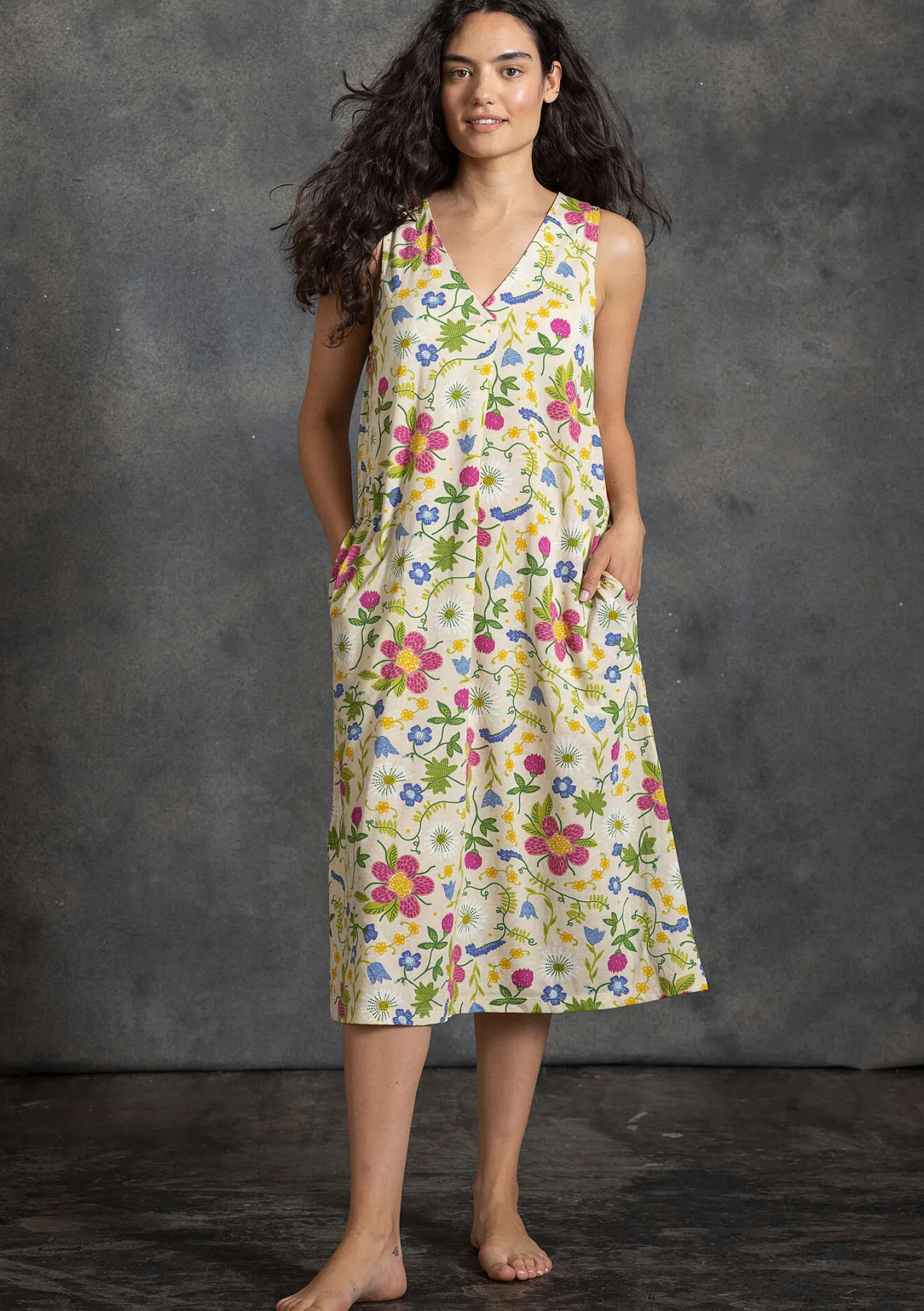 Store Gudrun Sjödén Jerseykleid „Midsommarsol“ aus Bio-Baumwolle seegras