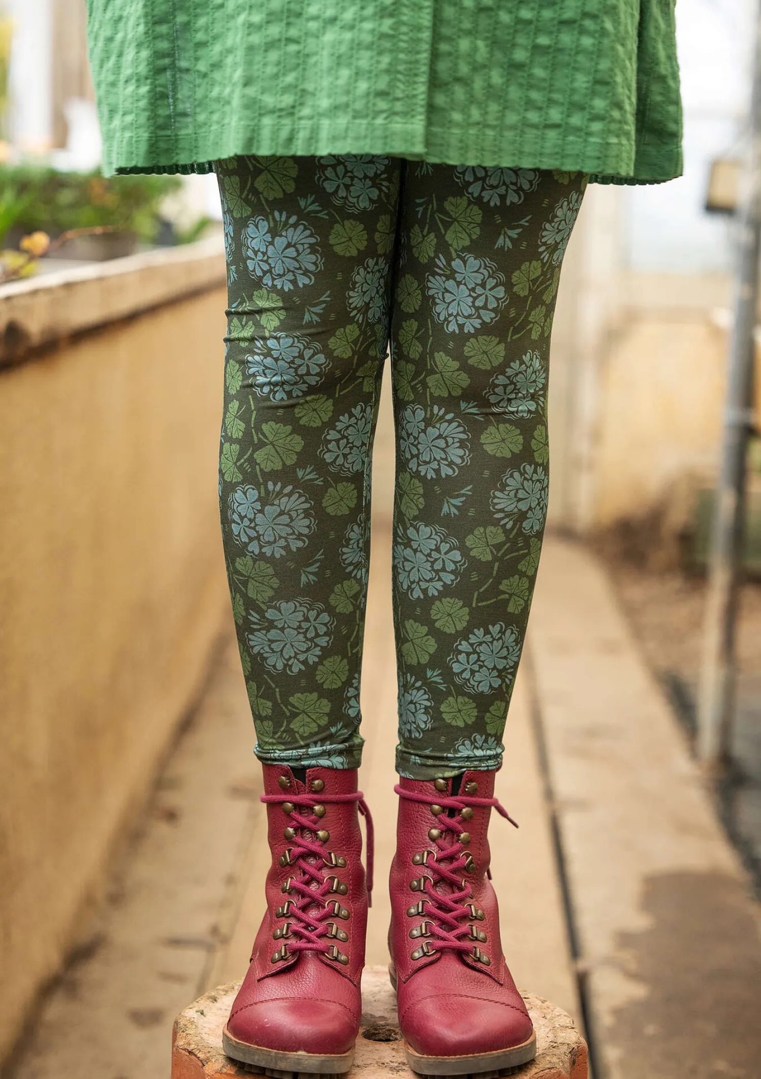 Discount Gudrun Sjödén Jerseyleggings „Pelargon“ aus Lyocell/Elasthan aubergine