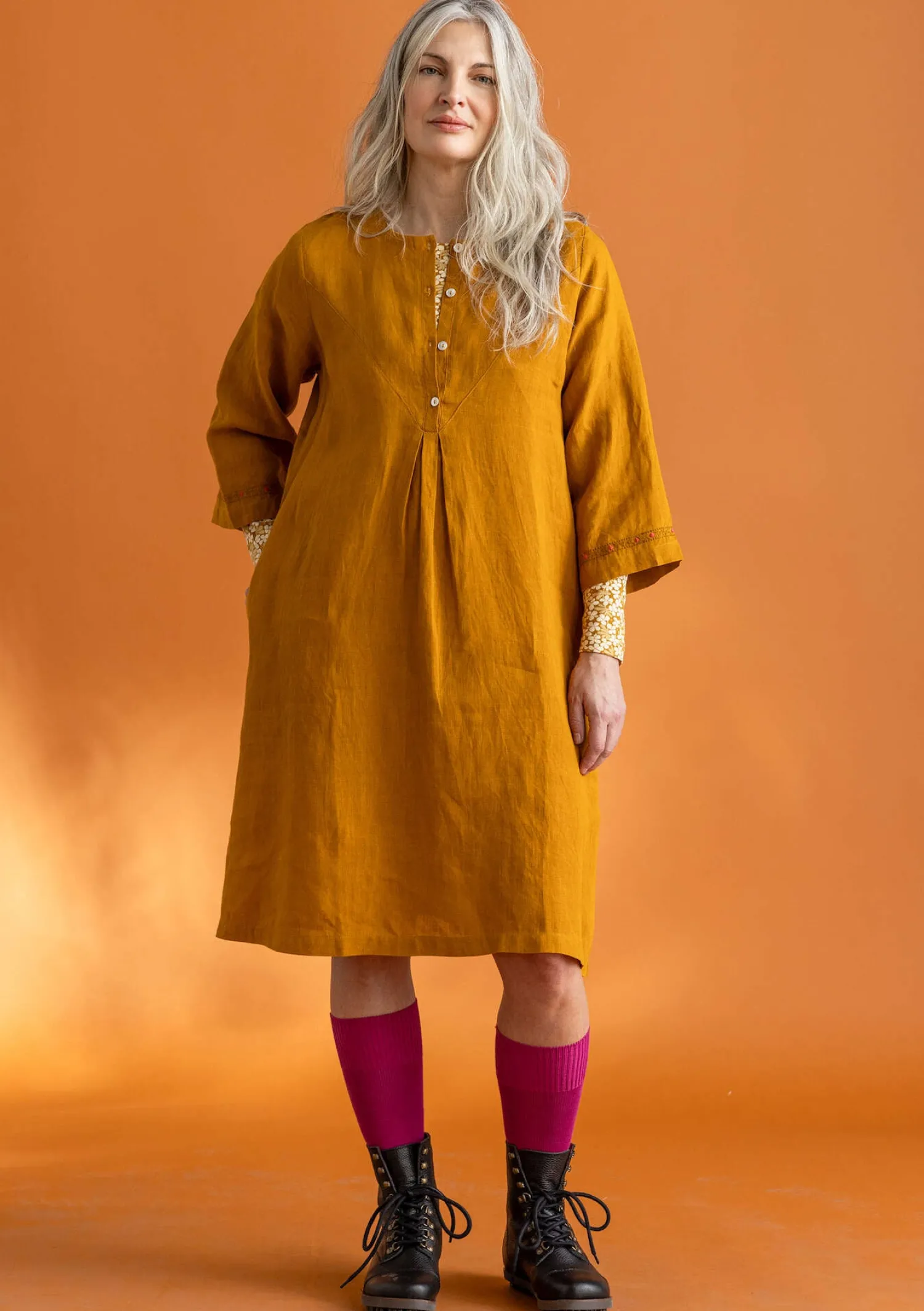 Clearance Gudrun Sjödén Kleid „Asta“ aus Leinengewebe feige-gemustert