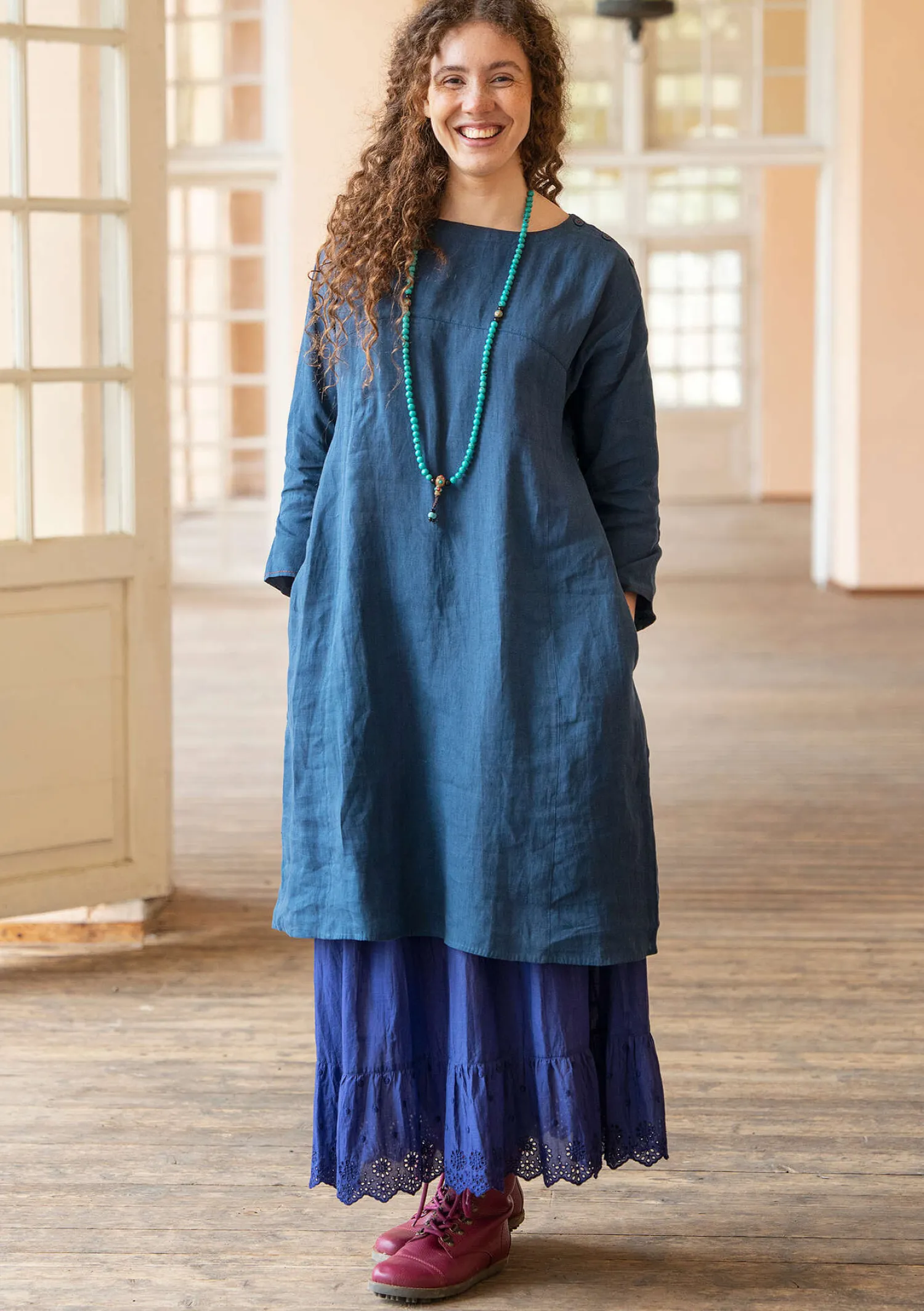 Shop Gudrun Sjödén Kleid aus Leinengewebe indigo