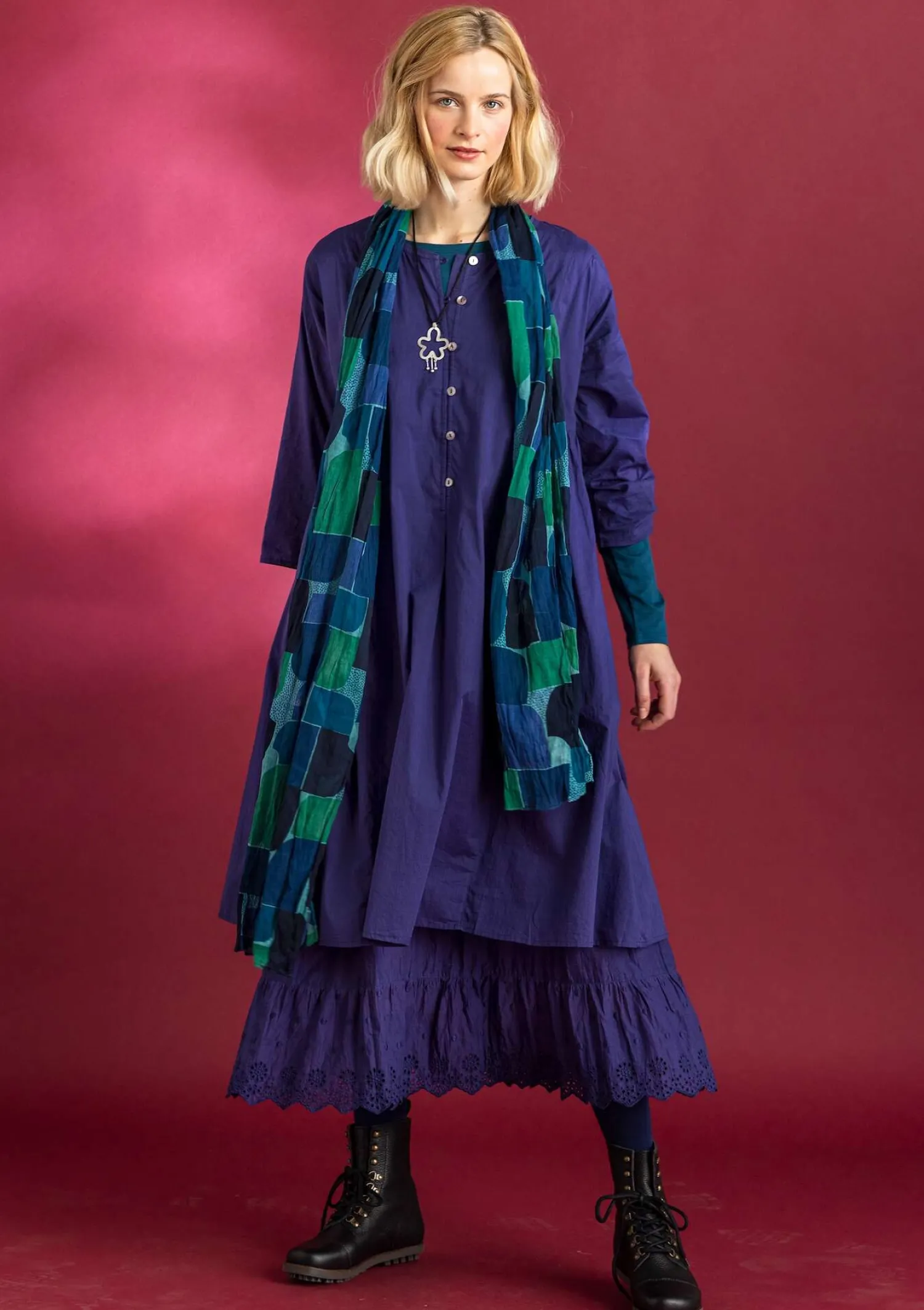Store Gudrun Sjödén Kleid „Hedda“ aus Bio-Baumwollgewebe dunkelolive-gemustert
