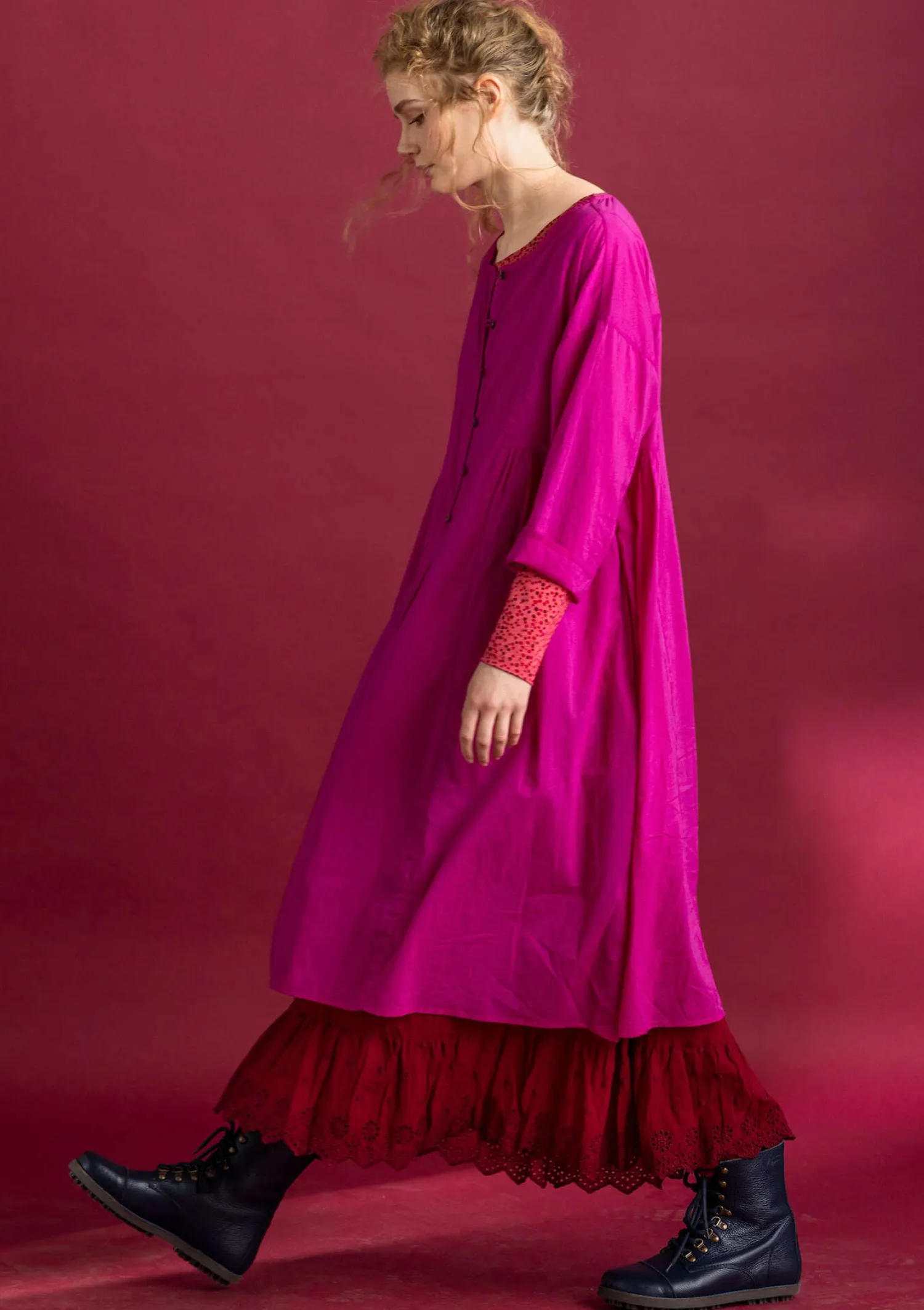 Store Gudrun Sjödén Kleid „Hedda“ aus Bio-Baumwollgewebe dunkelolive-gemustert