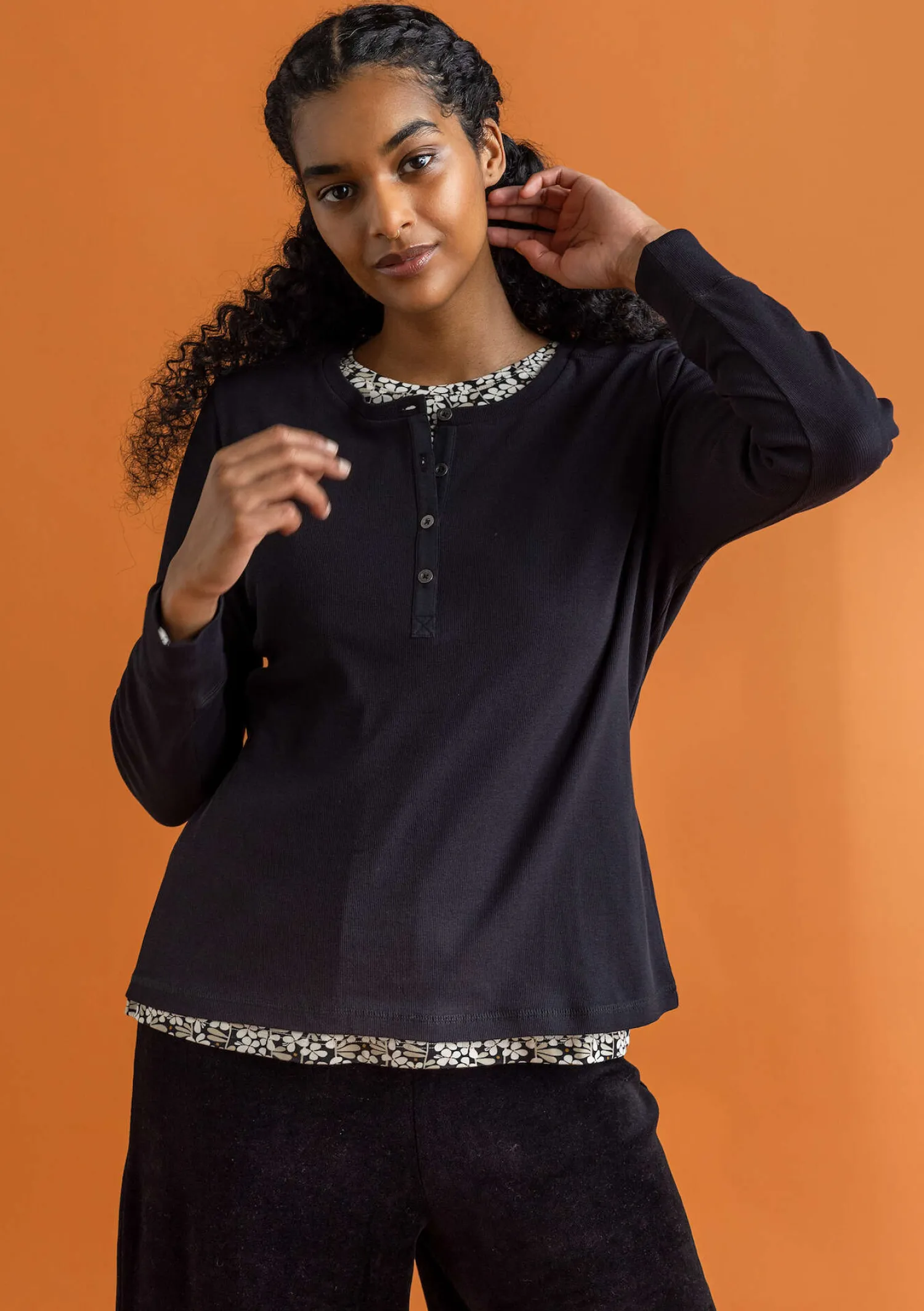 Cheap Gudrun Sjödén Knopfleistenshirt aus Bio-Baumwollripp schwarz