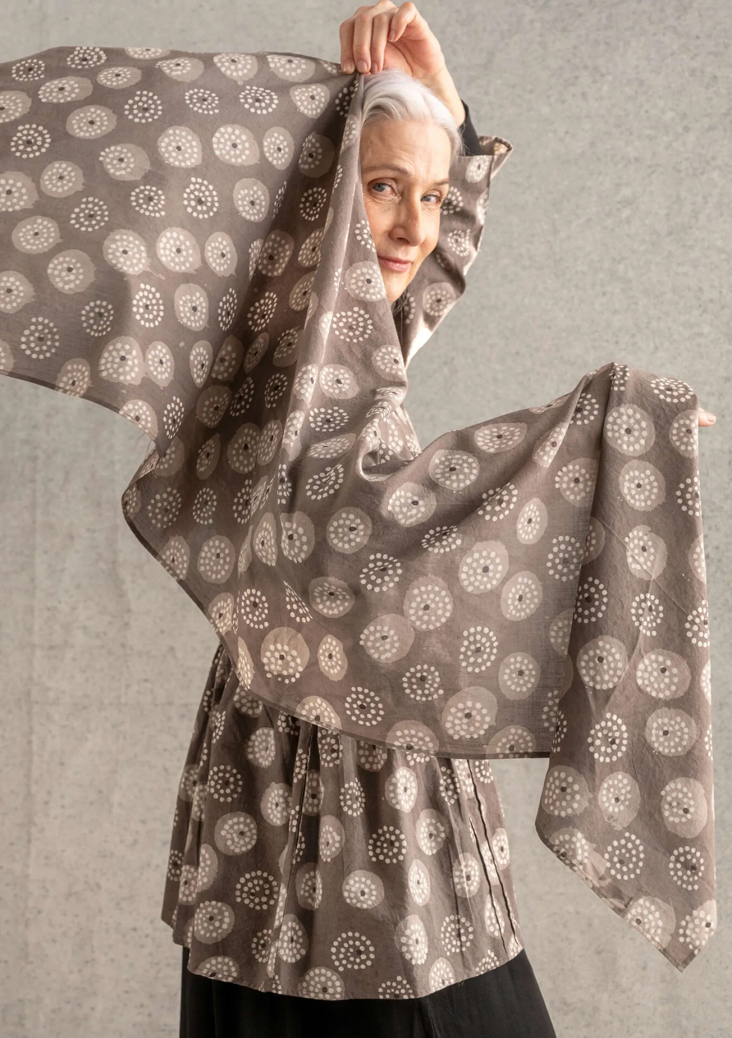 Discount Gudrun Sjödén Schal „Clay“ aus Bio-Baumwolle indigo