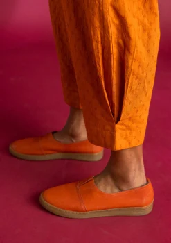 Fashion Gudrun Sjödén Schuhe aus Nubukleder malachit