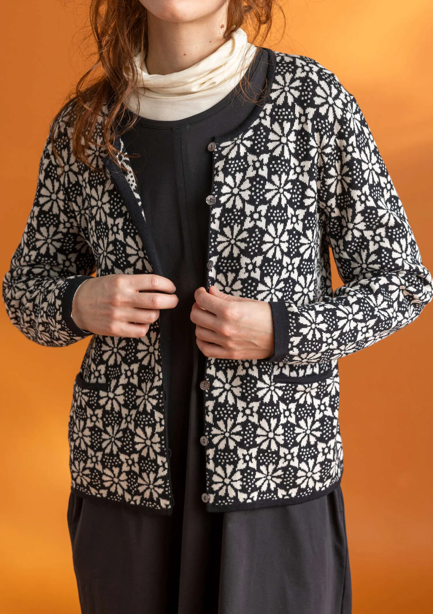 Outlet Gudrun Sjödén Strickjacke „Freja“ aus Bio-/Recycling-Baumwolle schwarz