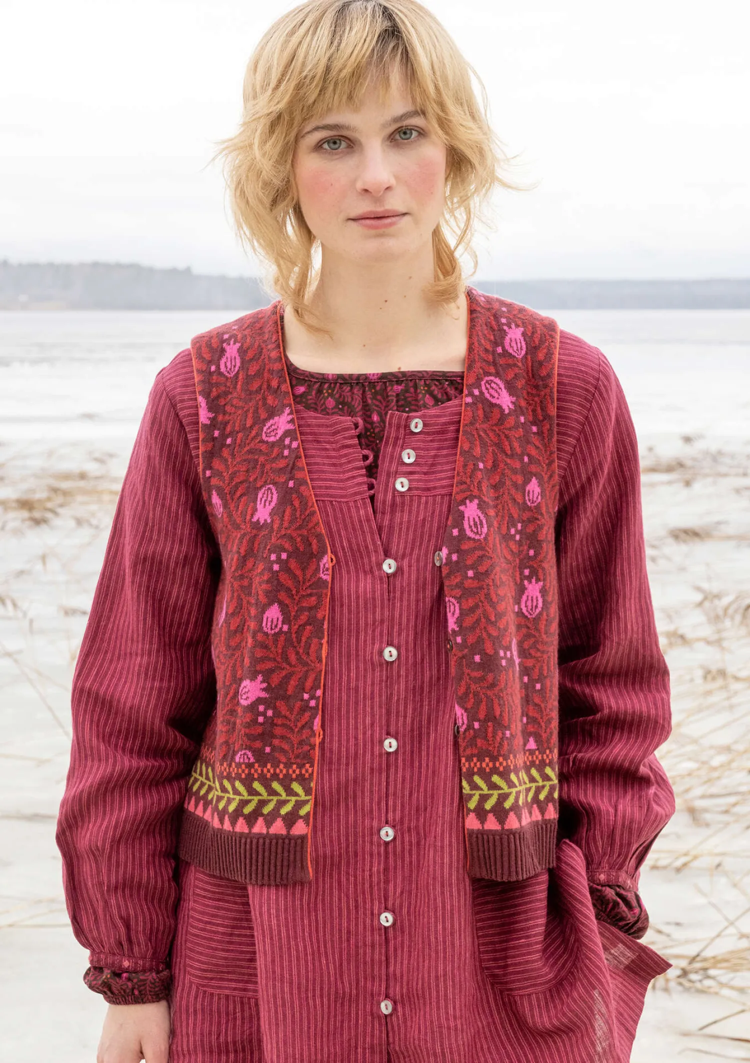 Clearance Gudrun Sjödén Strickweste „Aurora“ aus Bio- und Recycling-Baumwolle/Wolle zartindigo