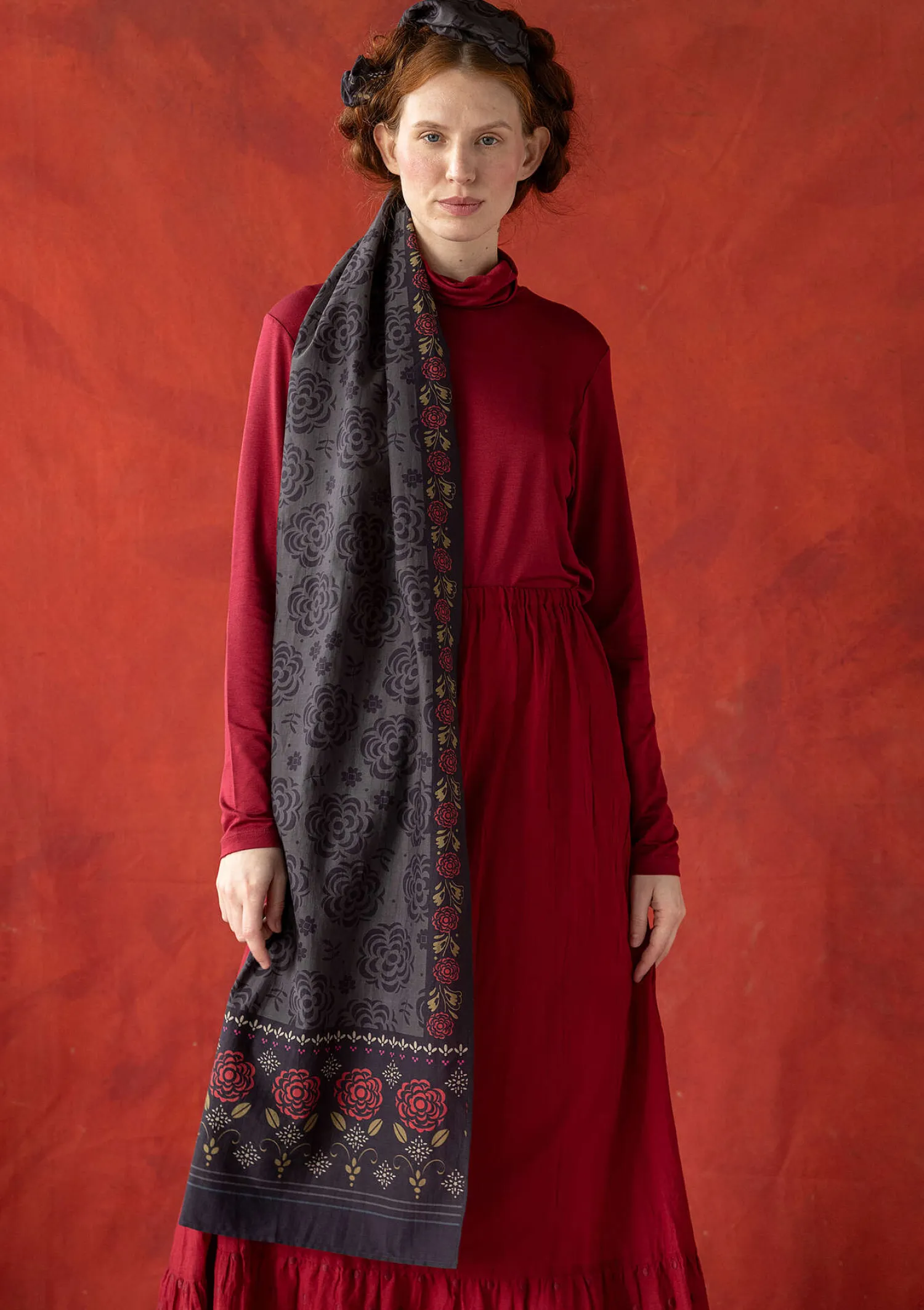 Discount Gudrun Sjödén Webschal „Kamelia“ aus Bio-Baumwolle/Seide indigoblau